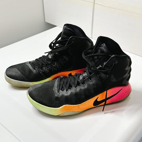 7/10 - Sz13 Nike Hyperdunk 2016 Unlimited Mens 844359-006 - Picture 1 of 7